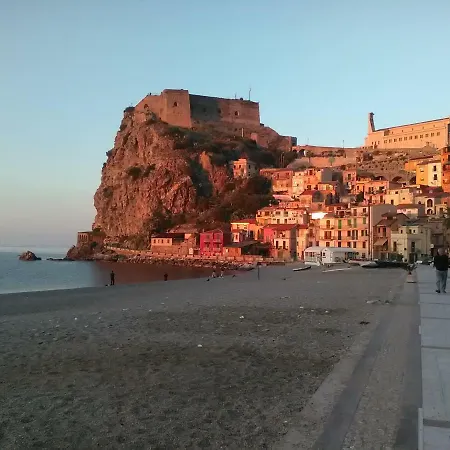 A Un Passo Dal Mare Apartment Scilla