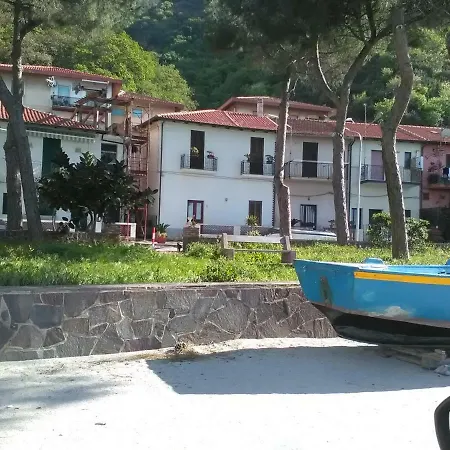 A Un Passo Dal Mare Apartment Scilla